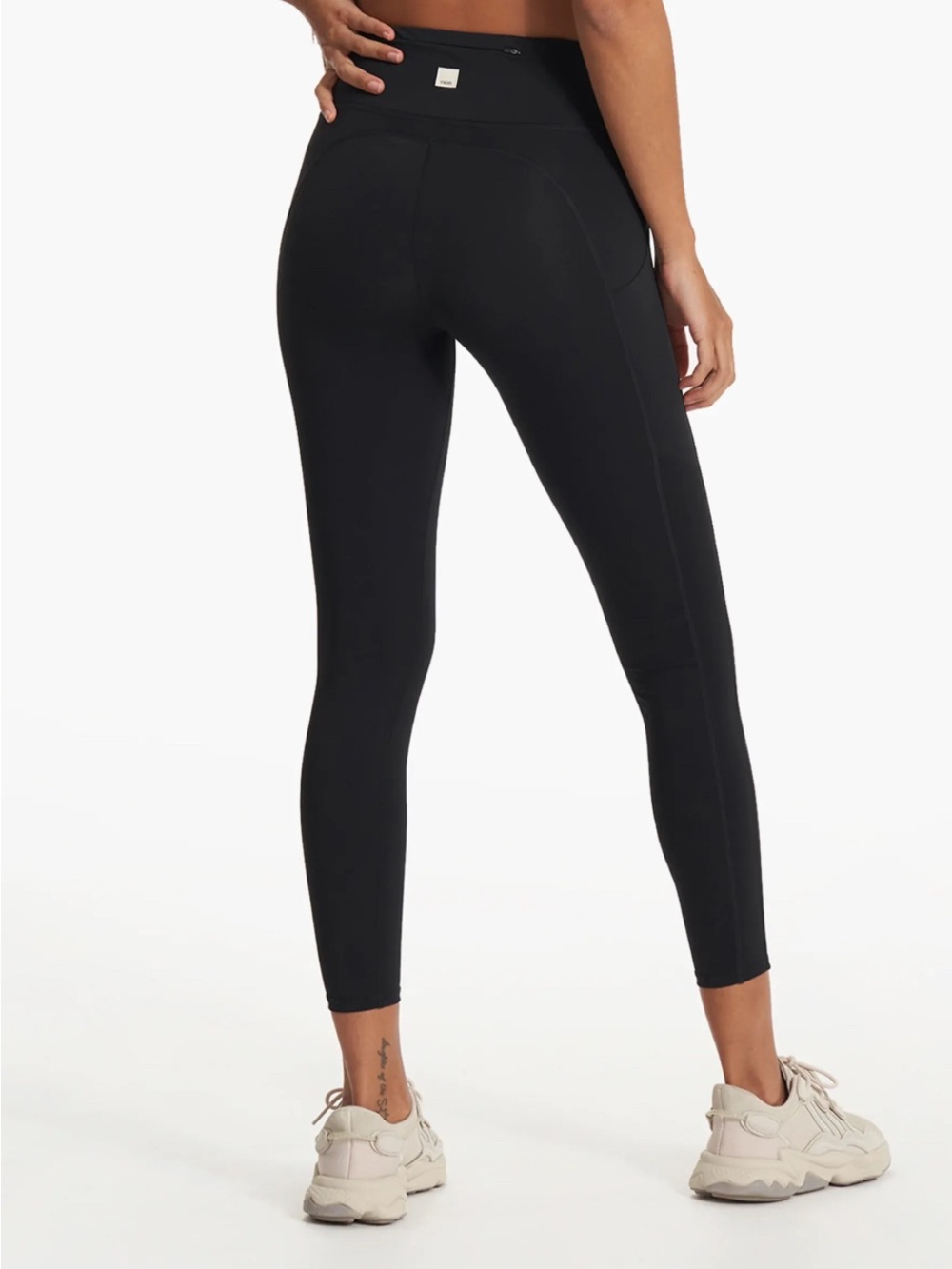 Vuori Stride Legging size S